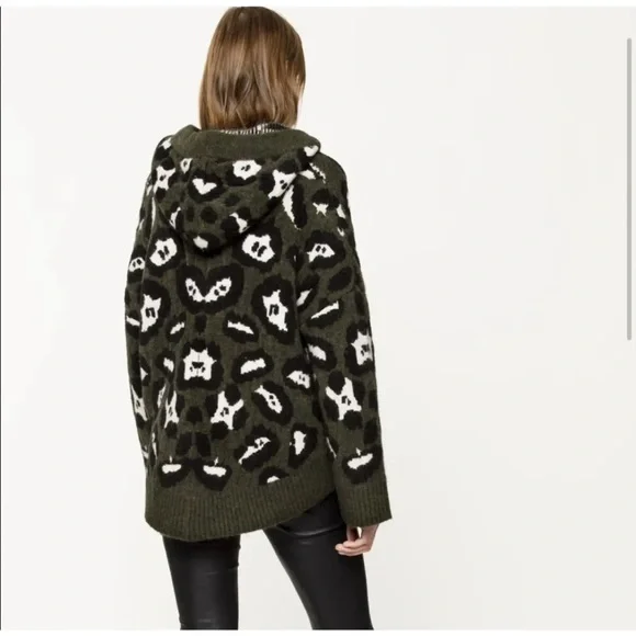 Zadig & Voltaire Lennox Hooded Zip Cardigan
Color : Green
size M-L EUC - Picture 2 of 12